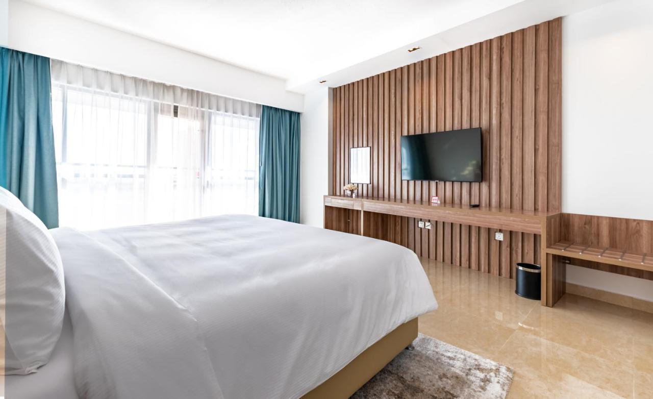 Pyramisa Hotel Apartments Dubai Buitenkant foto